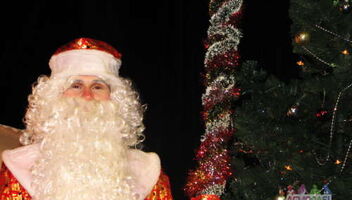 Дед Мороз в новогодний спектакль и Летчик в Маленький Принц