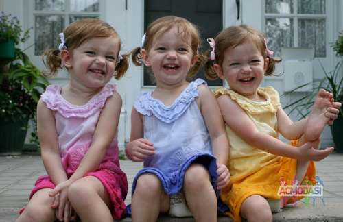 Дети-тройняшки (близнецы или очень похожие) для съемки в международном ролике