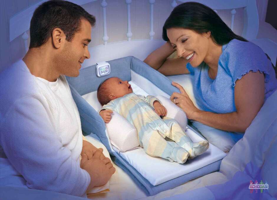 Новорожденный 0 - 3 мес., Мужчина и Девушка на роль папы и мамы для фотосессии тов. для новорожденных.