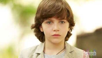 Мальчик 14 лет для съемок в сериале, главная роль. 